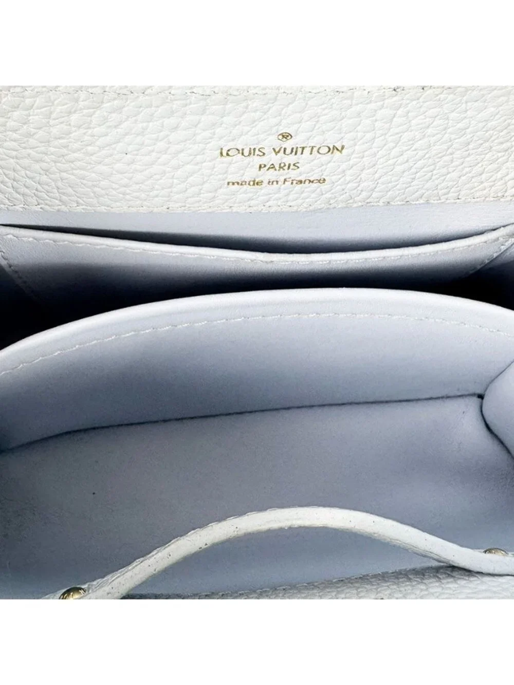 Louis Vuitton Shoulder Bag Capucines Mini